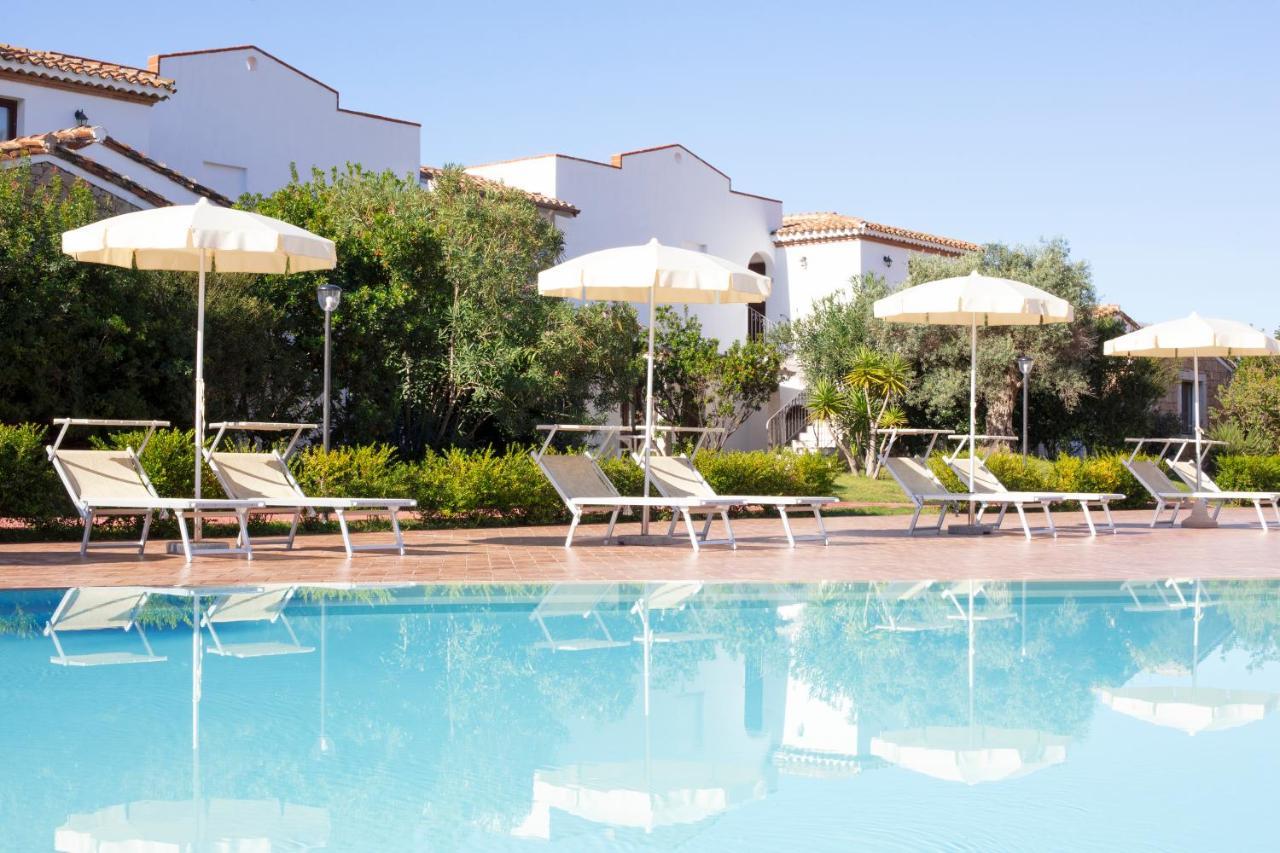 Marina Torre Navarrese Resort Santa Maria Navarrese Buitenkant foto