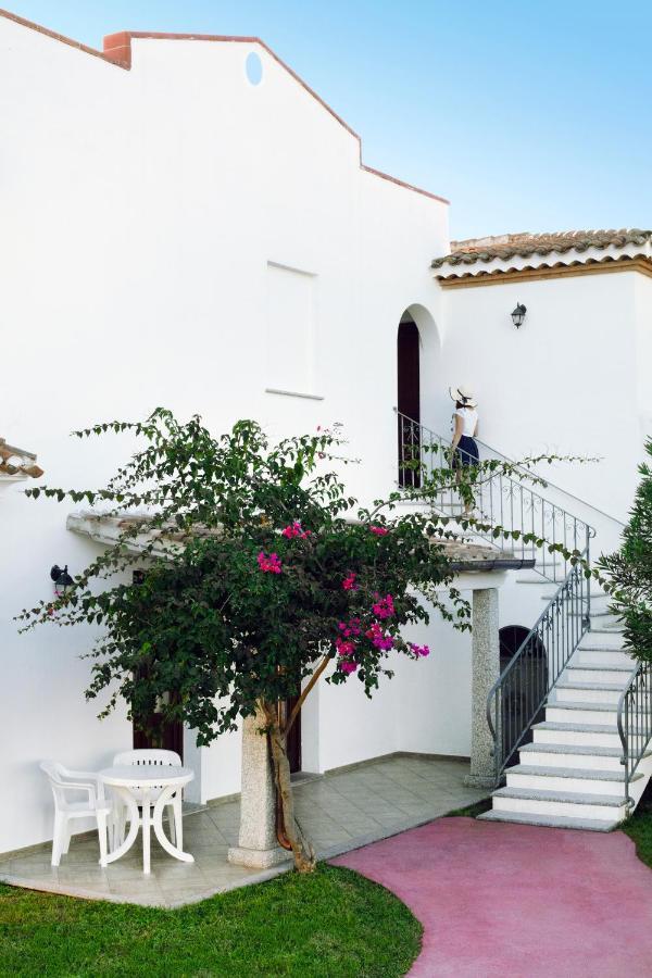 Marina Torre Navarrese Resort Santa Maria Navarrese Buitenkant foto