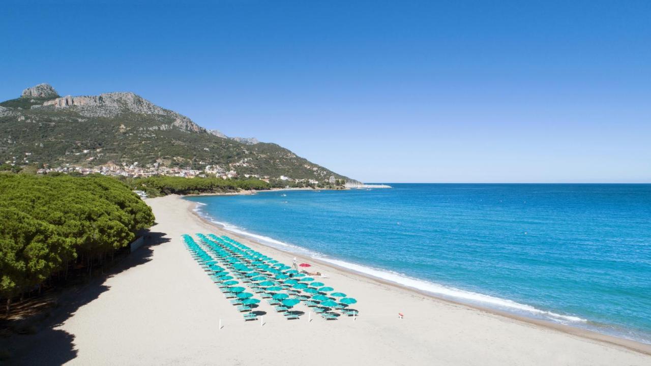 Marina Torre Navarrese Resort Santa Maria Navarrese Buitenkant foto